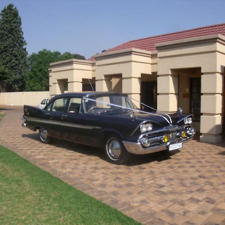 African Crest Guest House Vereeniging Buitenkant foto